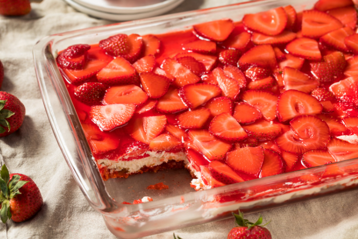strawberry pretzel salad